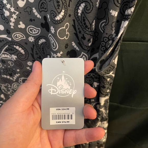 Disney Mickey Grey Paisley Print Jumpsuit NWT Size 2XL - Picture 2 of 6